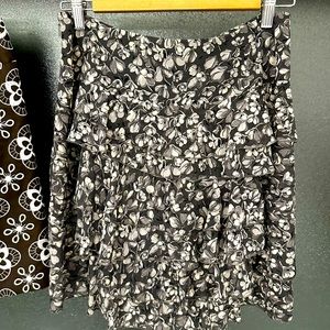 Floral layered mini skirt size 2